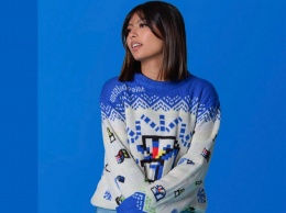 Microsoft выпустила уродливые новогодние свитеры в стиле MS Paint