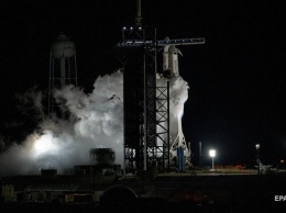 SpaceX запустила на МКС грузовой корабль Dragon 2