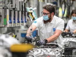 Германия выйдет из кризиса благодаря промышленному производству и Китаю
