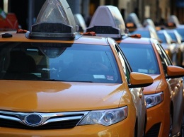 Таксистам предлагают налоговые льготы за легализацию
