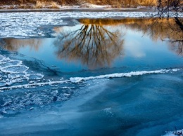 Равнинные реки в Украине начинают покрываться льдом, - Укргидрометцентр