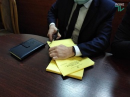 Бюллетени для голосования на выборах главы Николаевского облсовета перепечатают (ФОТО)
