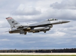 В Штатах разбился истребитель F-16
