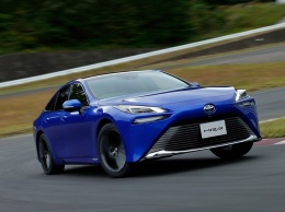 Стартовали продажи нового Toyota Mirai
