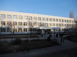 В Северодонецке открыли отремонтированную школу