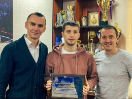 Номинацию "Лучший спортсмен месяца" получил Николай Просторов