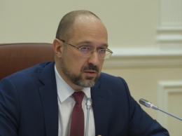 Шмыгаль обсудил с представителями крымских татар стратегию деоккупации