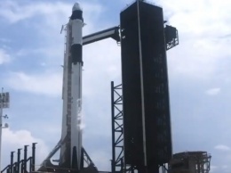 SpaceX отменила запуск спутника за полминуты до старта