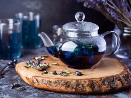Напиток недели: уникальный синий чай «Анчан» пользуется большой популярностью у горожан