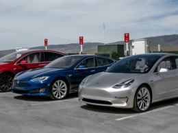 Рестайлинг Tesla Model S и X остановил производство