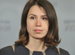 Чорновол заявила, что 15 декабря ей вручат обвинение по делу о поджоге офиса ПР