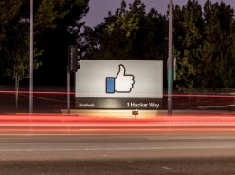 Facebook обвиняет Apple в "убийстве интернета"