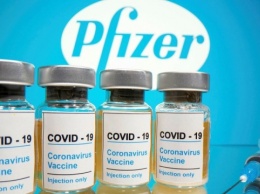 Штаты продолжат использовать вакцину Pfizer, расследуя случаи аллергии на нее