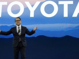 Слишком затратно: глава Toyota жестко раскритиковал электромобили