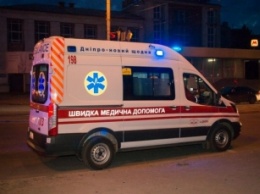 В Киеве агрессивный мужчина избил фельдшера и медсестру скорой помощи