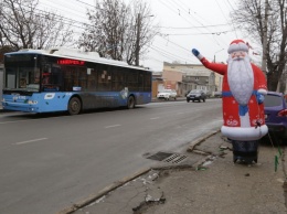 Стоимость проезда в городском транспорте при безналичной оплате в Крыму не поменяется