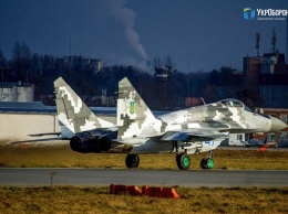Украинским военным передали отремонтированный истребитель МиГ-29