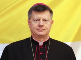 Главе католической церкви Беларуси разрешили вернуться в страну