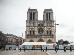 В соборе Парижской Богоматери прошел первый концерт после пожара