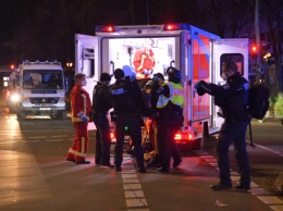 В Берлине неизвестный открыл стрельбу по людям, пострадали три человека. Фото