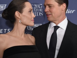 Три на три: Анджелина Джоли и Брэд Питт «поделили» детей