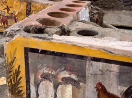 В Помпеях обнаружили уличный киоск с остатками пищи