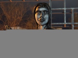 Невзоров о скандальном памятнике Аленке: Это первый настоящий памятник путинской эпохе