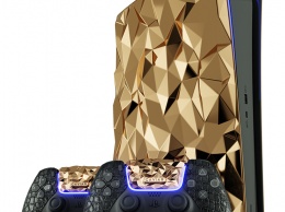 Caviar создала самую дорогую PlayStation 5 в мире: 20 кг чистого золота и контроллер с кожей крокодила