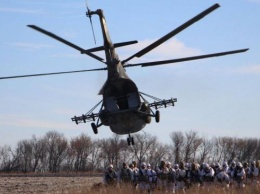 Десантирование с вертолета отработали в районе ООС (ФОТО)