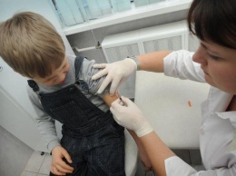 Прививки и пробы Манту детям никто не отменял: что и когда ставить