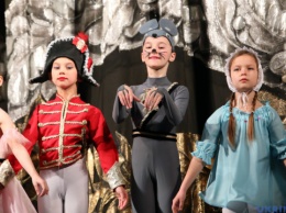 Харьковский оперный устроил благотворительный показ балета «Щелкунчик»