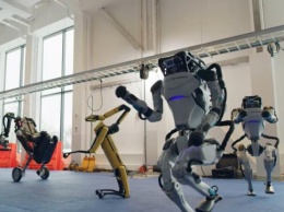 Роботы Boston Dynamics станцевали энергичный танец (видео)