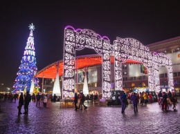 Гирлянды и декорации: Харьков потратил 12,5 миллионов на новогодние украшения