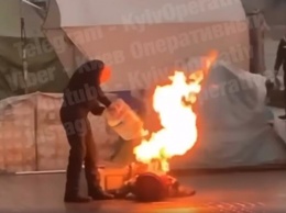 В центре Киеве у протестующих загорелся баллон с газом