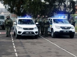 Николаевские гвардейцы получили специальные автомобили для выполнения задач по охране общественного порядка