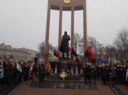 Во Львове прошли торжества к годовщине со дня рождения Степана Бандеры