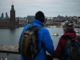 Шведы испытывают стыд за стратегию страны перед лицом Covid-19