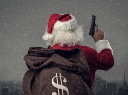«Дед Мороз» навеселе устроил стрельбу в центре Львова (ФОТО)