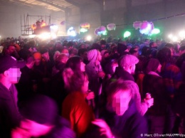 Французская полиция сутки разгоняла незаконную рейв-вечеринку