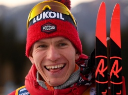 Гонку преследования в рамках 3-го этапа «Тур де Ски» выиграл Большунов
