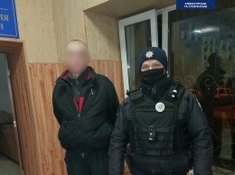 В Краматорске патрульная полиция задержала двух грабителей, которые находятся в розыске
