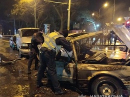 В Одессе авто взорвалось после жуткого ДТП, два человека сгорели заживо