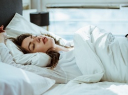 Как восстановить здоровый сон после праздников