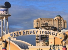 Walt Disney впервые с 1980 года понес убытки - в минусе на 2,8 млрд долларов