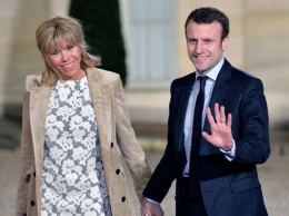Супруга президента Франции переболела коронавирусом