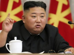 Ким Чен Ын пообещал расширить ядерный арсенал Северной Кореи