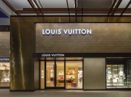 Louis Vuitton купила за $15,8 млрд Tiffany
