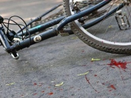 В Мелитополе разыскивают водителя, сбившего велосепедиста