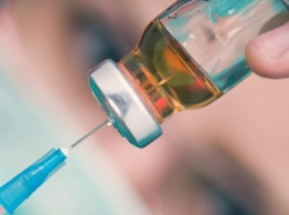 В Британии открывают центры массовой вакцинации от COVID-19