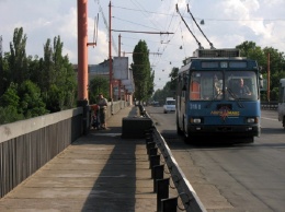 Из-за ремонта коллектора на Малой Морской в Николаеве изменятся маршруты общественного транспорта